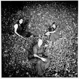 Image description is not available for 1998.053